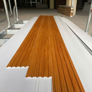 Tấm ốp lam 5 sóng nhựa giả gỗ to5